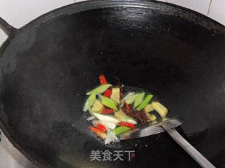 仔鸡烧毛豆的做法步骤：4