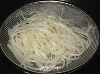 油泼豆莛的做法步骤:6