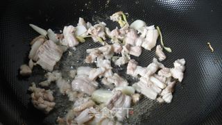 蒲公英炒肉片的做法步骤：6