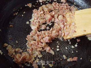 洋葱烟肉餐包的做法步骤:2