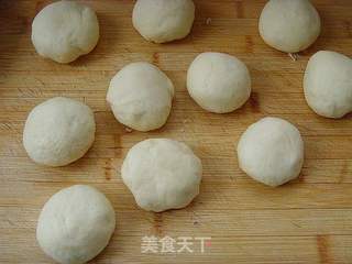 洋葱烟肉餐包的做法步骤:7