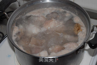 腐乳猪蹄的做法步骤:3