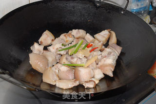 腐乳猪蹄的做法步骤:6