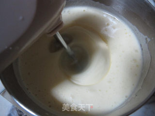 传统海绵蛋糕的做法步骤:4
