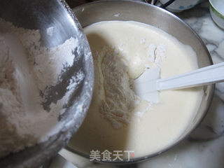 传统海绵蛋糕的做法步骤:9