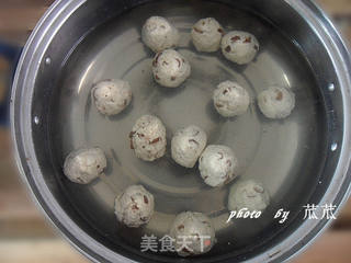 鸡肉丸子 (简单,美味)的做法步骤:10