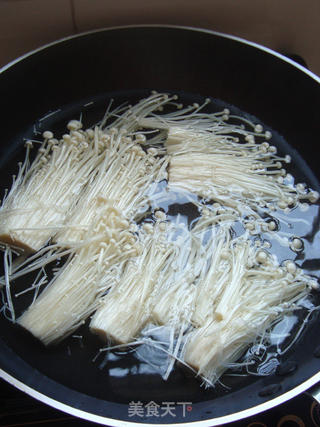 鲜黄花拌金针菇的做法步骤:4