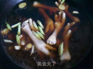 卤鸡爪的做法步骤：6