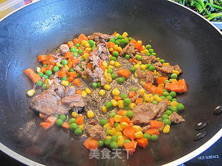 黑椒牛柳意粉的做法步骤：4