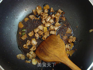 紫苏炒粉肠的做法步骤:6