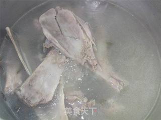 石斛猪骨汤的做法步骤:8
