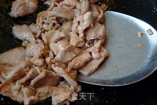 蒜薹炒肉片的做法步骤：1