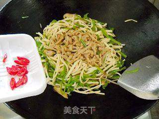 空心菜梗炒肉丝的做法步骤:12