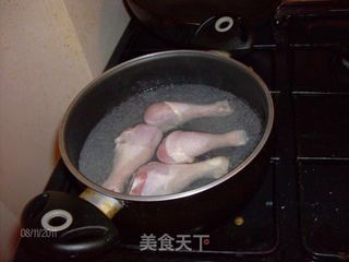 榛蘑炖鸡的做法步骤:3