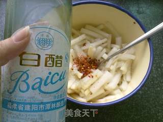 【酸甜萝卜条】的做法步骤:8