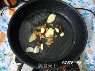 【简易详细版】红烧肉的做法步骤:9