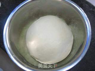 田园黑椒葱香面包的做法步骤:3