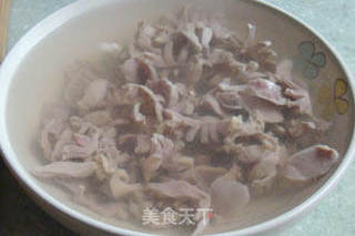 饭遭殃之酸辣鸡胗的做法步骤:5