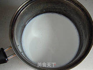 清凉解暑—仙草冻奶茶的做法步骤:2