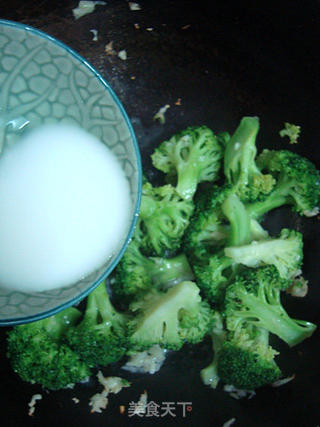 橙汁西兰花的做法步骤：7