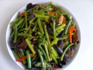蒜苔炒黑木耳的做法步骤:6