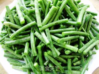 家常小炒----孜然豇豆的做法步骤：1