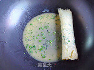 环环相连—葱香鸡蛋千层饼的做法步骤：10