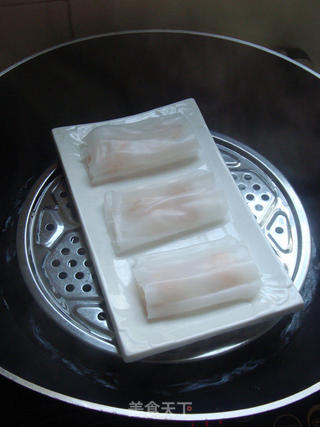 蒸虾肠粉的做法步骤:8