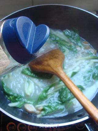 带子白菜汤粉的做法步骤:8