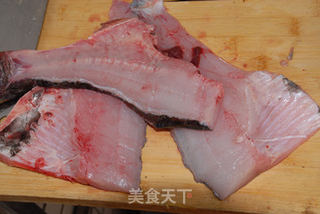 糖醋鱼片的做法步骤：1