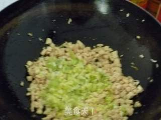 【花样饼系列】酱香鸡肉苋菜盒子的做法步骤：10