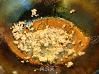 剩饭炒炒也很香【南瓜肉粒炒饭】的做法步骤:3