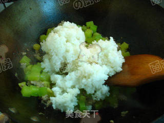 剩饭炒炒也很香【南瓜肉粒炒饭】的做法步骤:5
