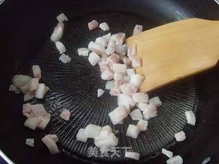 【炸酱面,花样做】:香菇肉酱面的做法步骤:5