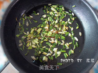 【炸酱面,花样做】 葱油豆丝炸酱面 (详细版)的做法步骤:8