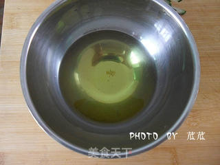 【炸酱面,花样做】 葱油豆丝炸酱面 (详细版)的做法步骤:9