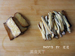 【炸酱面,花样做】 葱油豆丝炸酱面 (详细版)的做法步骤:12