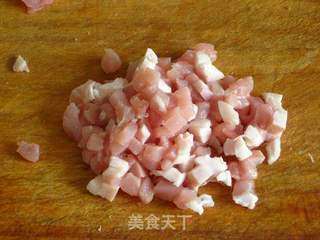 三鲜烫面蒸包的做法步骤:4