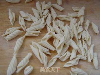 【炸酱面,花样做】:香辣牛肉炸酱面的做法步骤:9