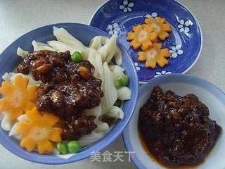 【炸酱面,花样做】:香辣牛肉炸酱面的做法步骤:17
