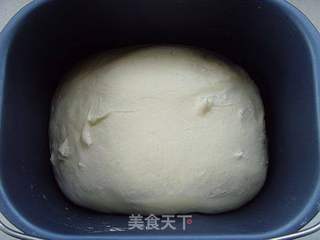 蒜香芝士餐包的做法步骤：4