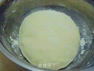 【简单制作的花样饼大全】双色南瓜薄饼的做法步骤：10