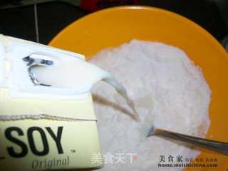 清凉系列~炎热天气解暑甜品@@水嫩嫩豆奶布丁的做法步骤:2