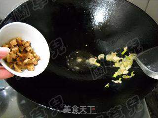 香菇豆酱甘蓝面的做法步骤:9