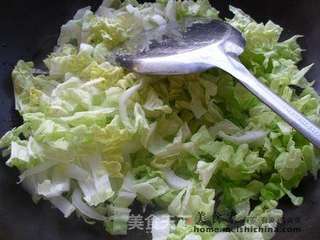 白菜炒饭的做法步骤：4
