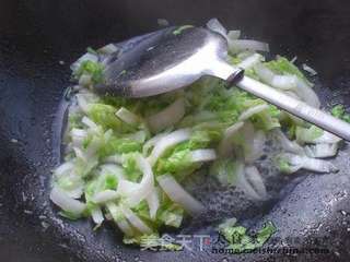 白菜炒饭的做法步骤:5