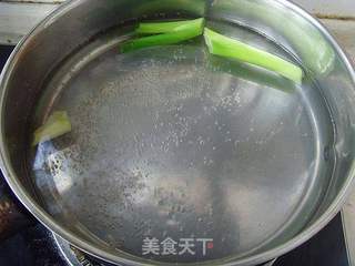 白灼虾的做法步骤:3