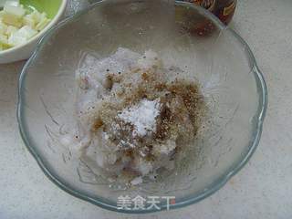 芝士虾球的做法步骤:3