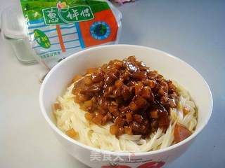 土豆洋葱炸酱面的做法步骤：12
