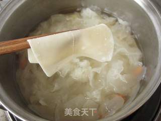滋润肌肤糖水—冰花银耳云吞皮的做法步骤:5